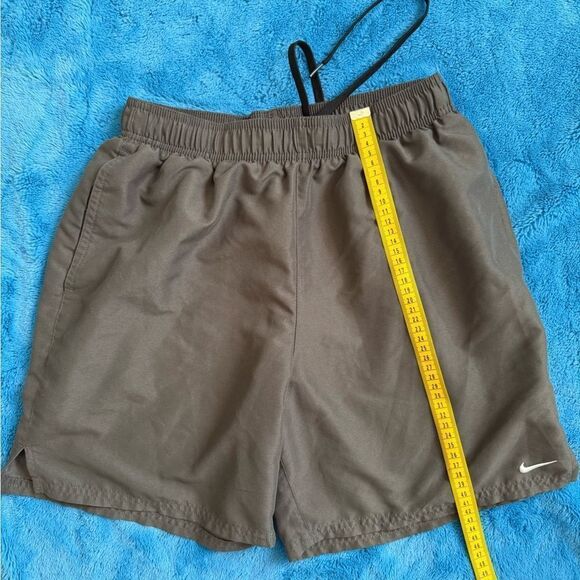 Nike Grey Athletic Shorts - Picture 4 of 5